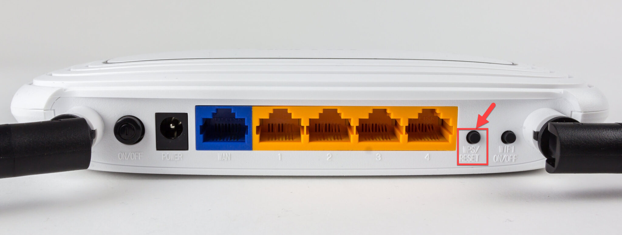 How to Fix an Orange Light on Your Router or Modem